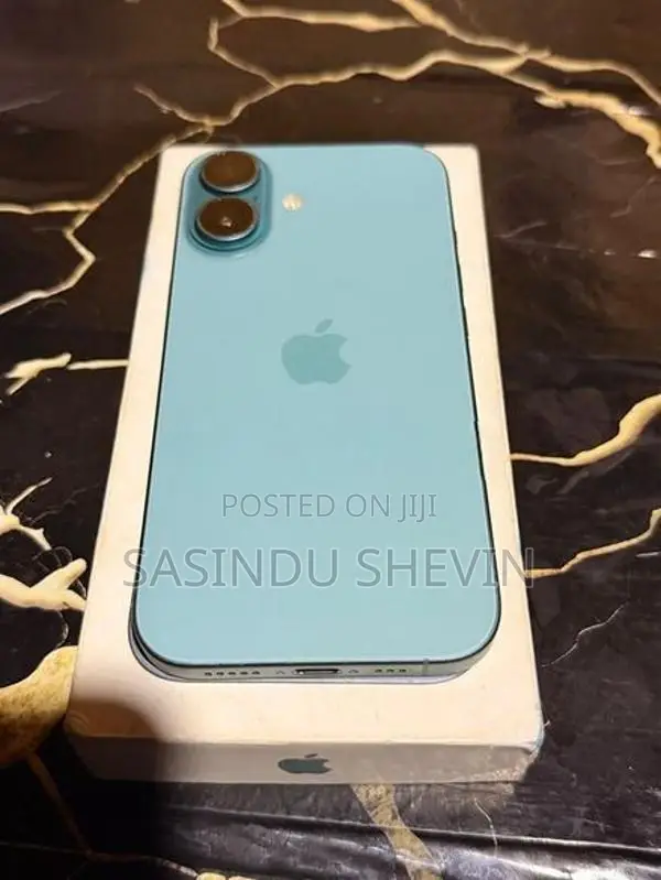 Apple iPhone 16 (Used)