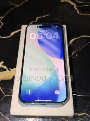 Apple iPhone 16 (Used)