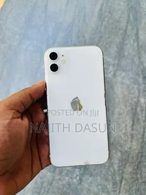 Apple iPhone 11 128GB (Used)