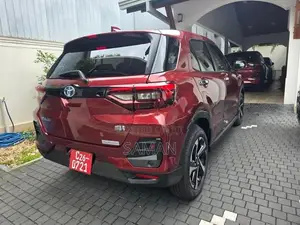 Toyota Raize Z Hybrid 4WY BSM 2026