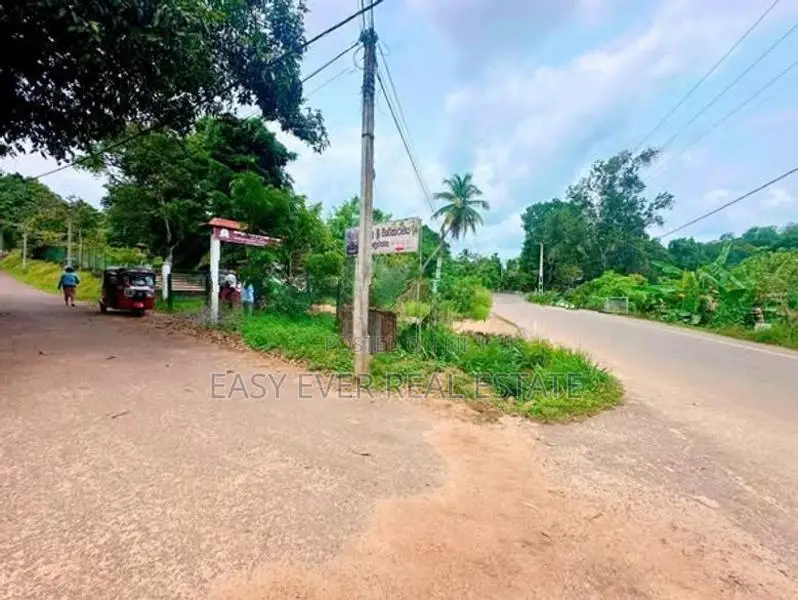 Land for Sale in Meerigama