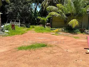 10.5 Perch Land for Sale in Boralesgamuwa