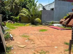 10.5 Perch Land for Sale in Boralesgamuwa