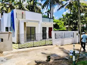 3-Bedroom House For Sale In Homagama