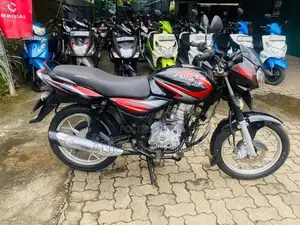 Bajaj Discover 125 2017