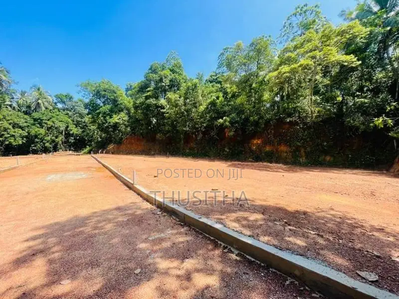 Valuable Land for Sale in Kadawatha