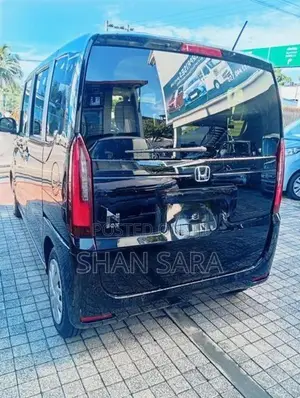 Honda N-Box 2024