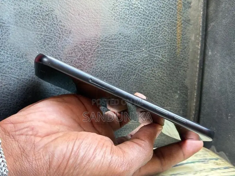 Samsung Galaxy A5 (Used)