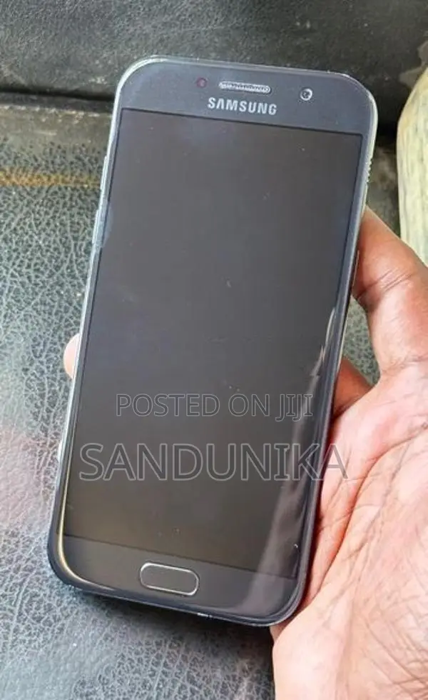 Samsung Galaxy A5 (Used)