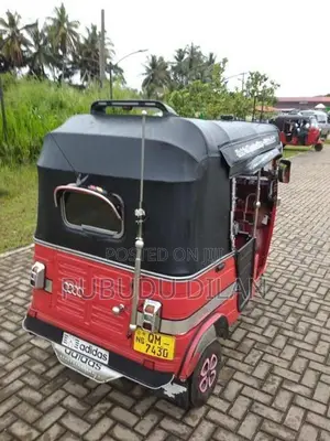 Bajaj RE 2008