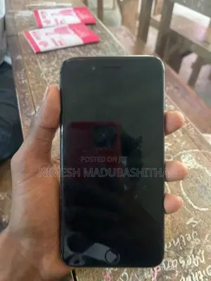 Apple iPhone 8 Plus (Used)