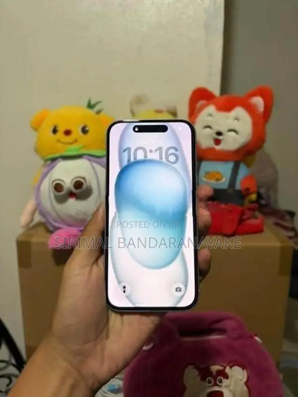 Apple iPhone 15 (Used)