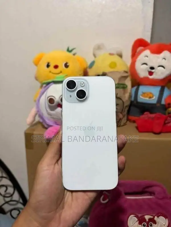 Apple iPhone 15 (Used)