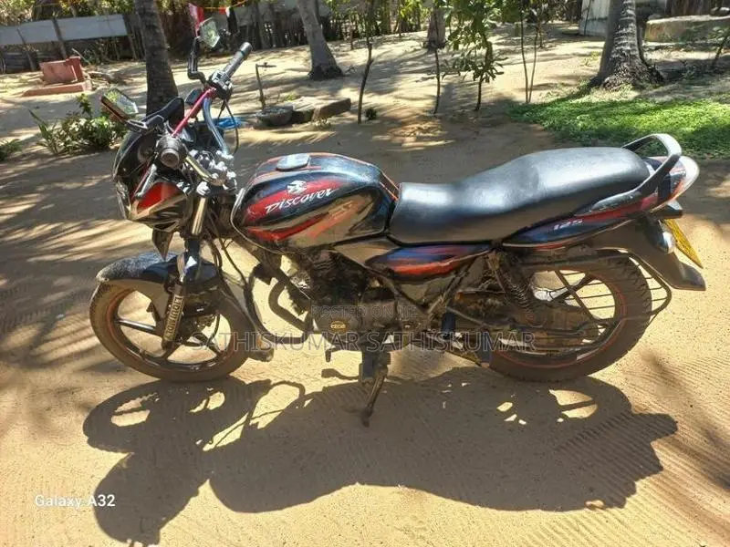 Bajaj Discover 125 2012