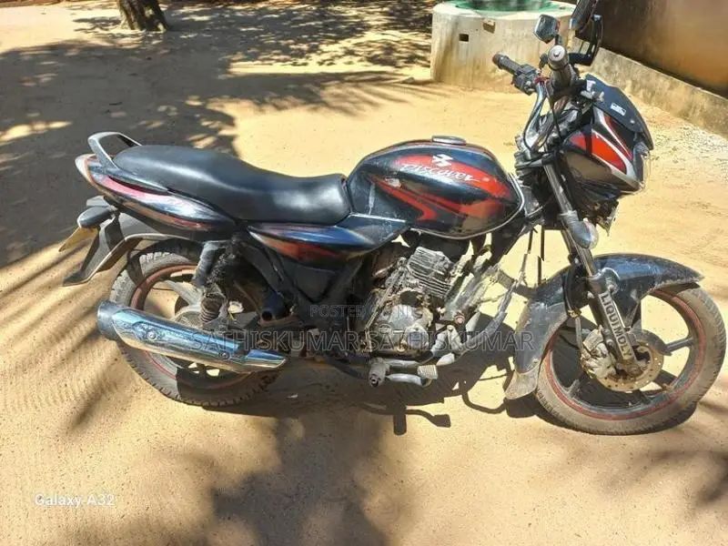 Bajaj Discover 125 2012