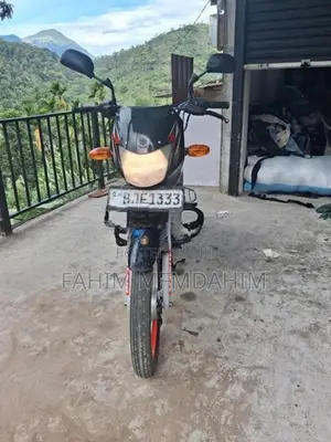 Bajaj CT100 2024