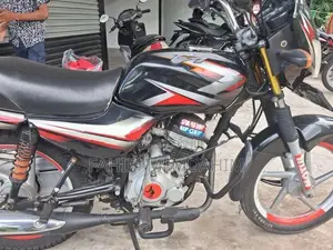 Bajaj CT100 2024
