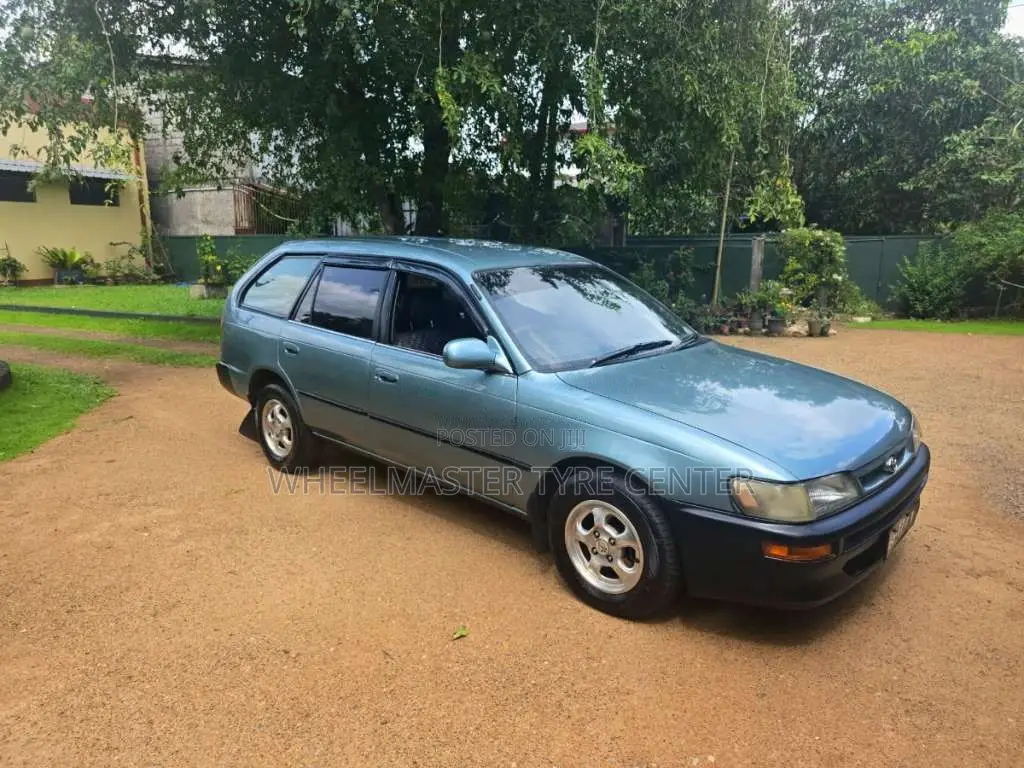 Toyota Corolla CE 108 1997 Car (Used)