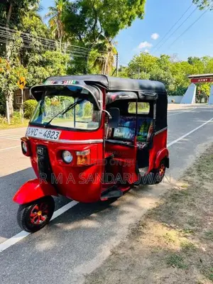 Bajaj RE 4 Stroke 2010 Three Wheel (Used)