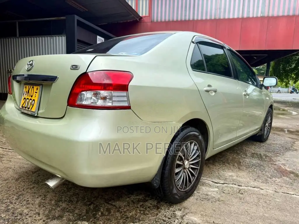 Toyota Belta G 2008 Car (Used)