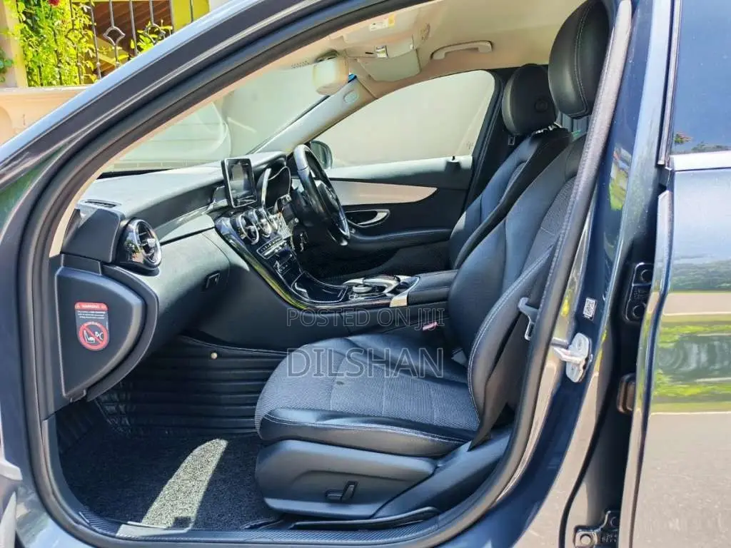 Mercedes-Benz C180 2015 Car (Used)