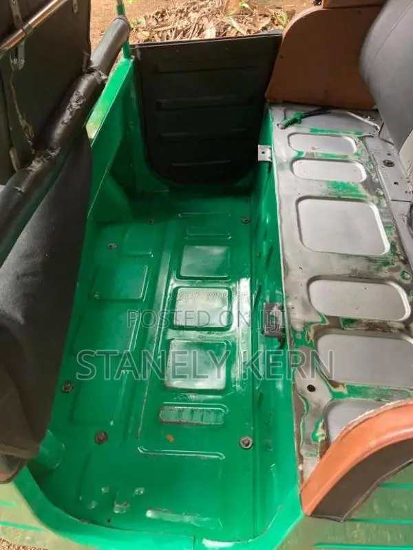 Bajaj RE 2016 Three Wheel (Used)