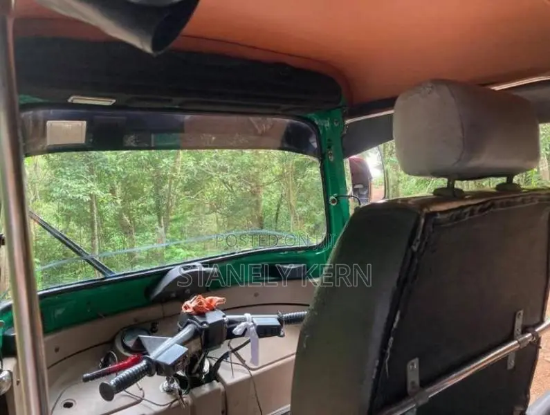 Bajaj RE 2016 Three Wheel (Used)