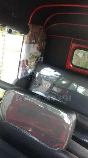 Bajaj 4 Stroke 2009 Three Wheel (Used)