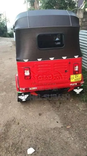 Bajaj 4 Stroke 2009 Three Wheel (Used)
