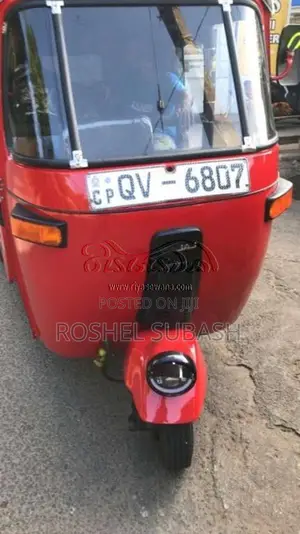 Bajaj 4 Stroke 2009 Three Wheel (Used)