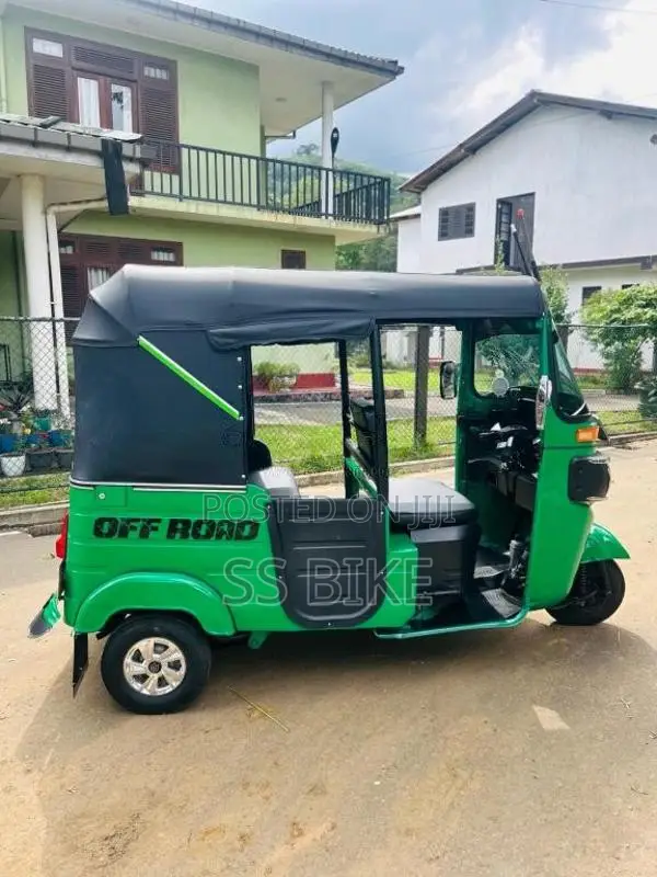 Bajaj RE 205 2018 Three Wheel (Used)