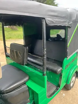 Bajaj RE 205 2018 Three Wheel (Used)