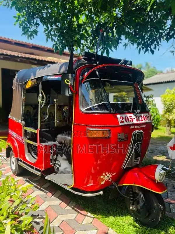 Bajaj 2 Stroke 1999 Three Wheel (Used)