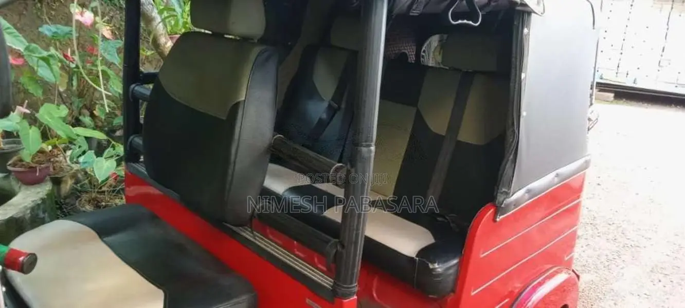 Bajaj 4 Stroke 2017 Three Wheel (Used)