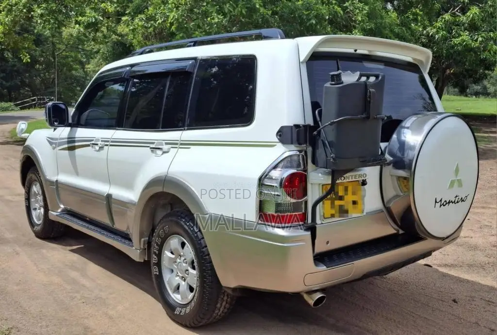 Mitsubishi Montero 2006 SUV (Used)