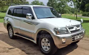 Mitsubishi Montero 2006 SUV (Used)