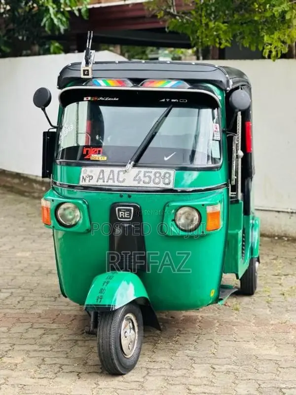 Bajaj RE 205 2012 Three Wheel (Used)