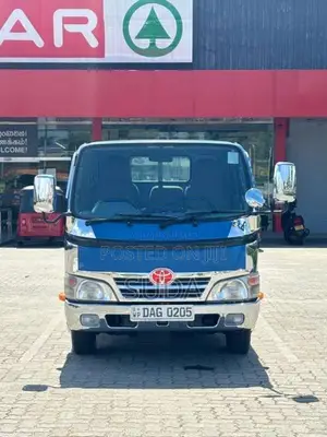 Toyota Dyna 2018 Pickup (Used)