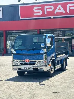 Toyota Dyna 2018 Pickup (Used)