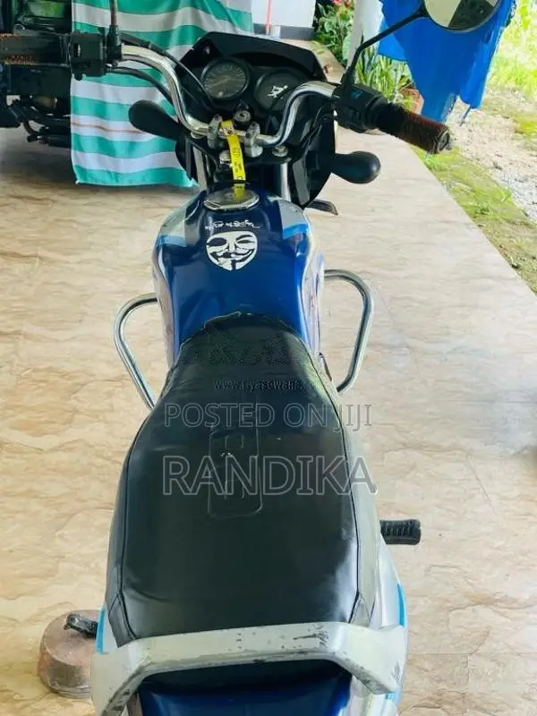 Bajaj CT-100 2005 Motorbike (Used)