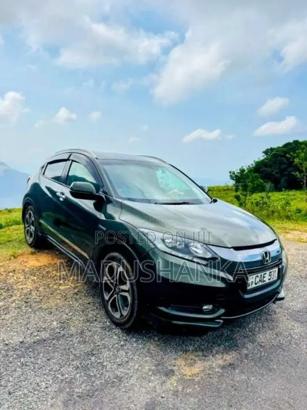Honda Vezel 2014 SUV (Used)