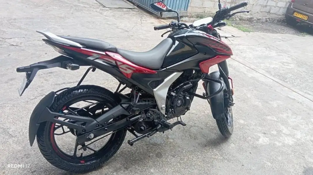 Bajaj Pulsar N125 2025 Motorbike (Used)