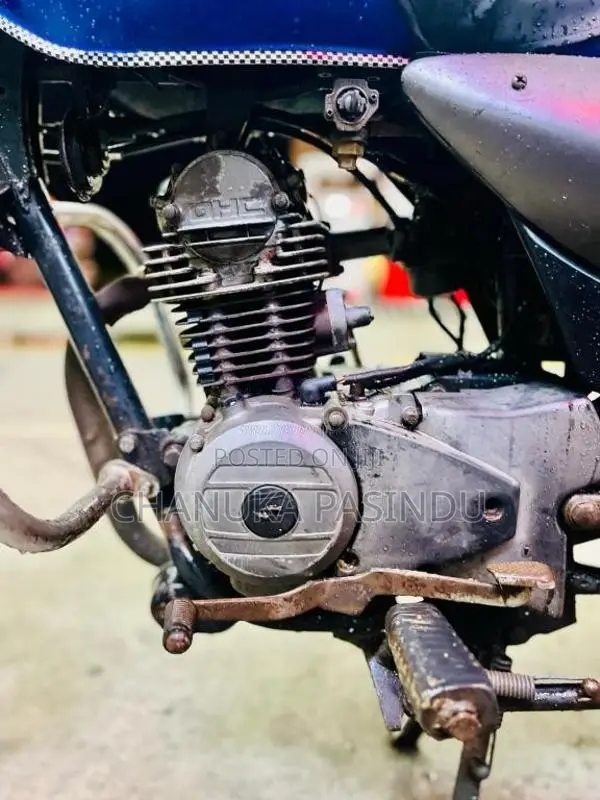 Bajaj Platina 2006 Motorbike (Used)