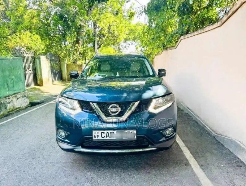 Nissan X-Trail Premium 2016 SUV (Used)