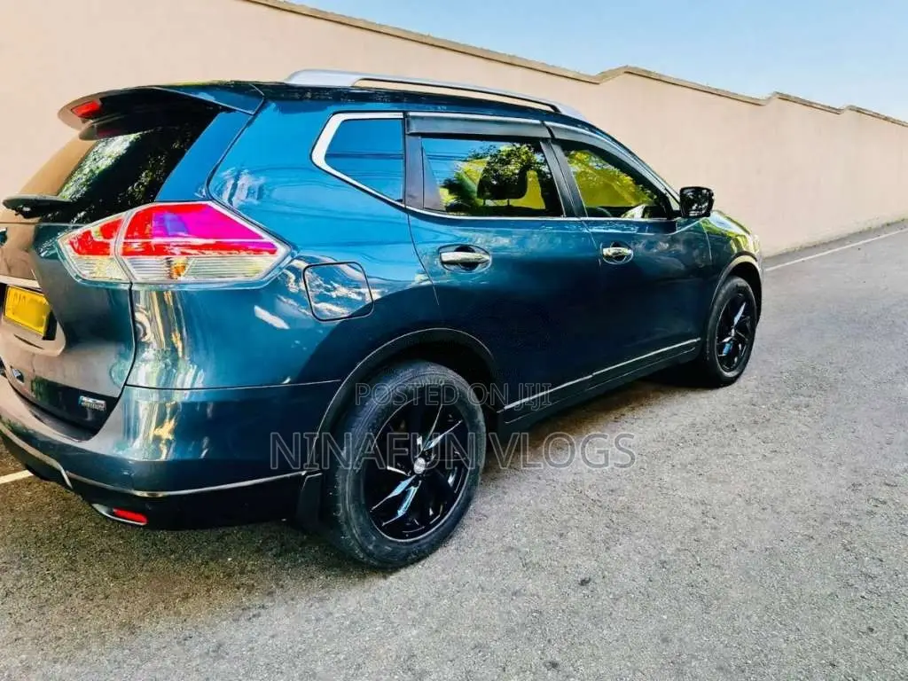 Nissan X-Trail Premium 2016 SUV (Used)
