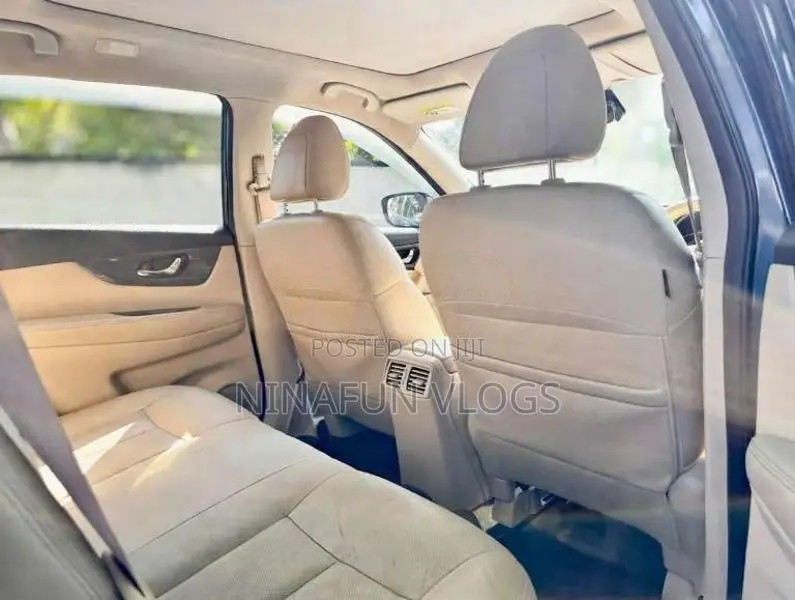 Nissan X-Trail Premium 2016 SUV (Used)