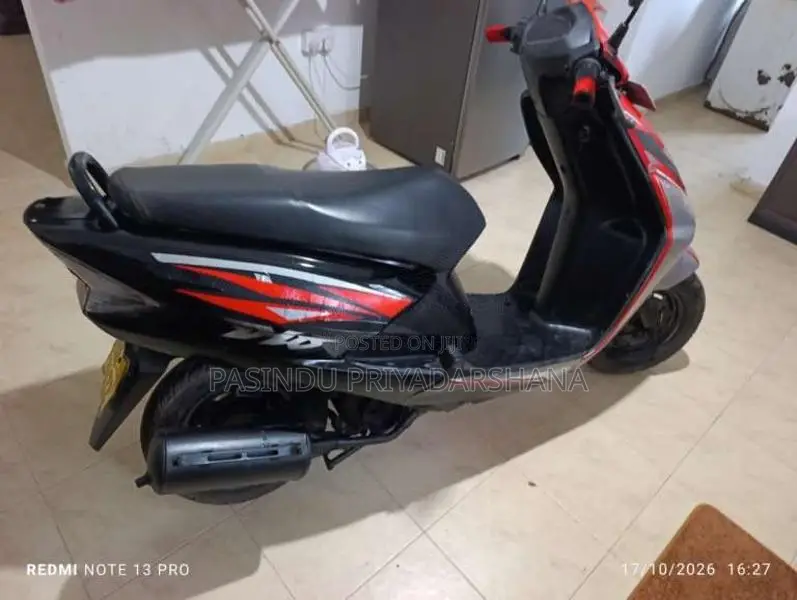 Honda Dio 2011 Motorbike (Used)