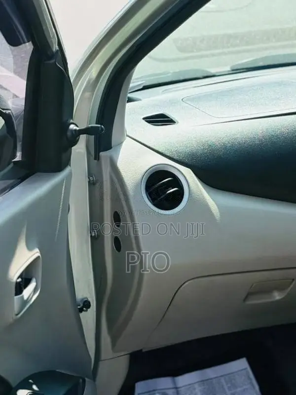 Suzuki Celerio Vxi AMT 2015 Car (Used)