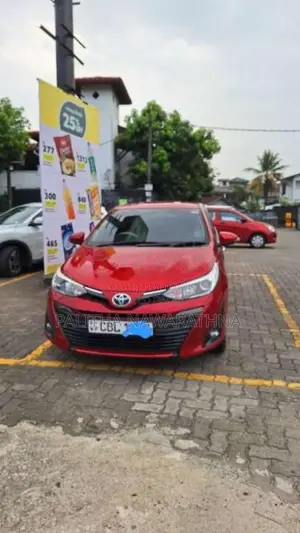 Toyota Yaris Ativ 2018 Car (Used)