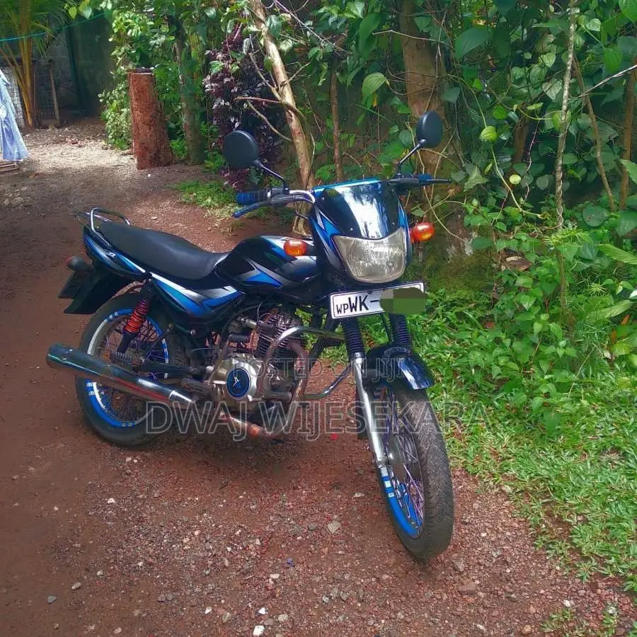 Bajaj CT-100 2010 Motorbike (Used)